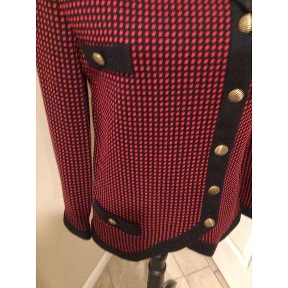 Vintage sweater jacket from Italy size 10 red and black beautiful buttons - Picture 4 of 8